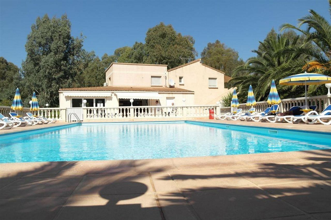 Residence Thalassa カルヴィ エクステリア 写真